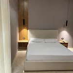 Kaloshi Hotell