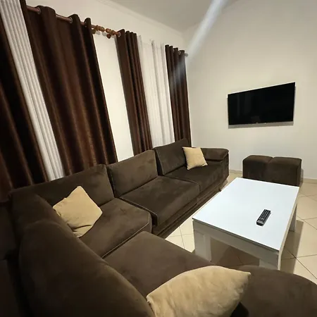 Отель Kaloshi 4*